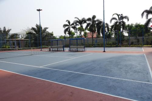 Town House MGR 2 Central Park Mall Area Pool Side 1st floor