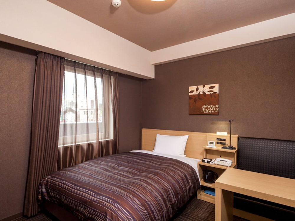 Hotel Route Inn Higashi Hiroshima Saijo Ekimae