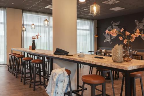 Holiday Inn - the niu, Tab Dusseldorf Main Station by IHG