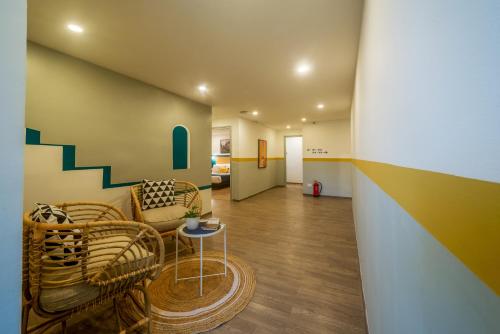 Olive Zip Richmond Circle by Embassy Group