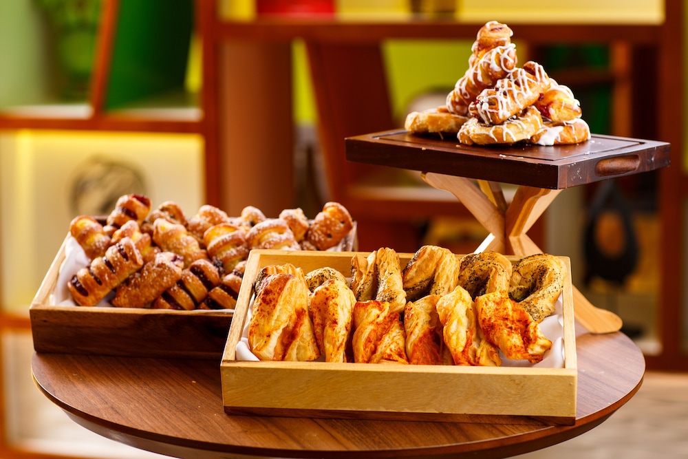 Holiday Inn Edinburgh by IHG