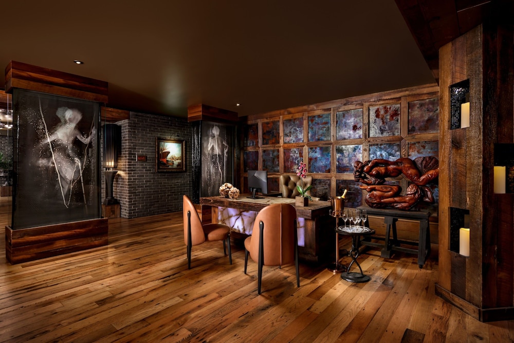 The Bohemian Hotel Savannah Riverfront, Autograph Collection