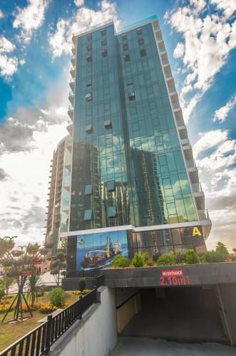 Beachfront Batumi View Apartments by GLOBALSTAY 