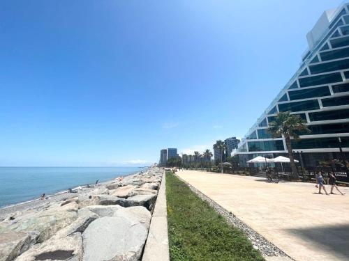 Beachfront Batumi View Apartments by GLOBALSTAY 