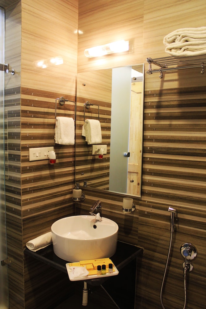 Mannat Resort