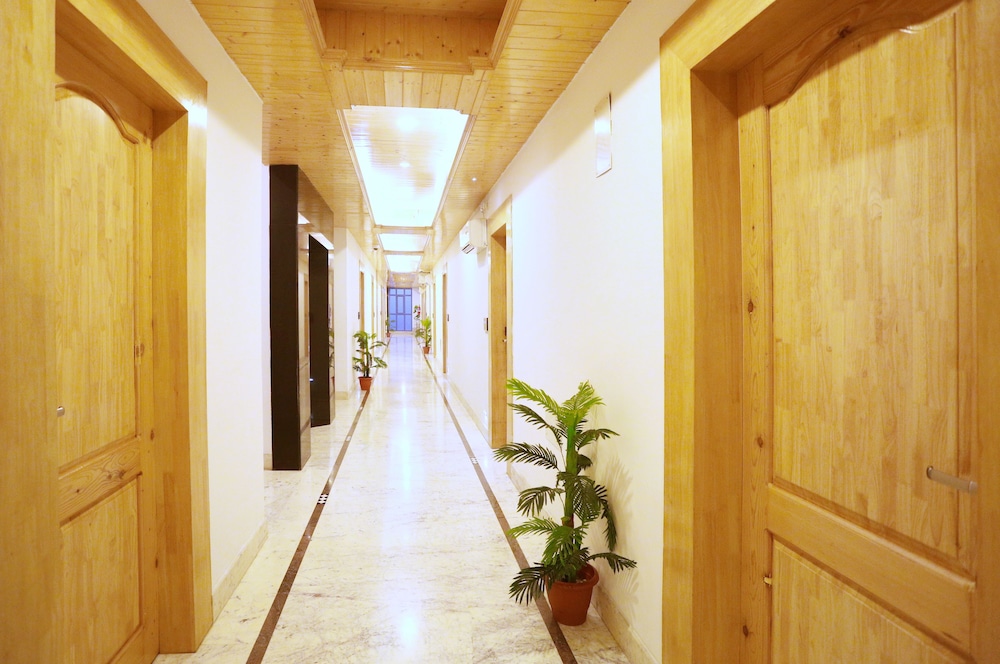 Mannat Resort
