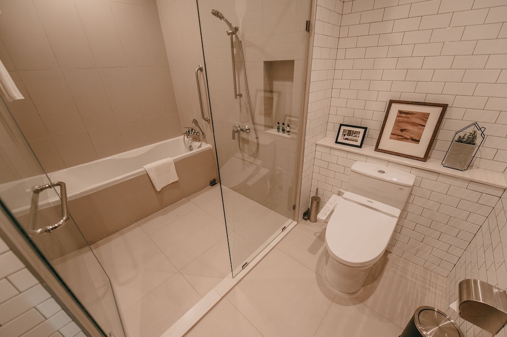 Oakwood hotel & Residence Sri Racha