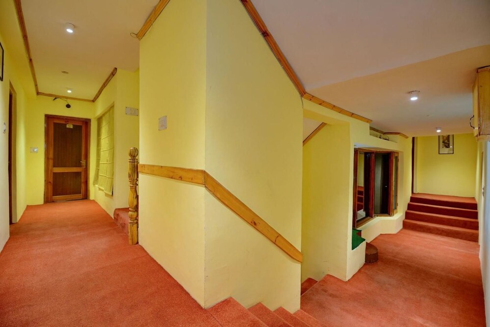 Pine Palace Resort Gulmarg