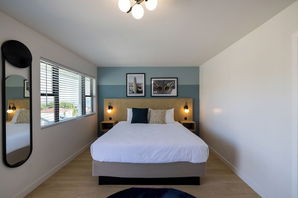 The Tides Oceanview Inn and Cottages
