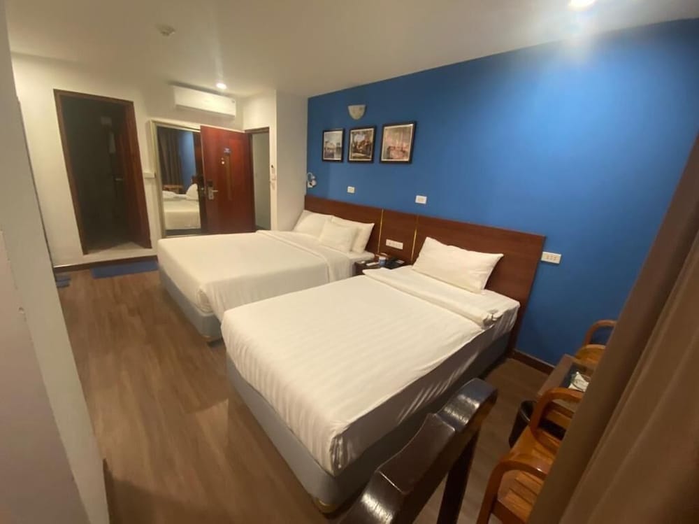 A25 Hotel - 221 Bach Mai