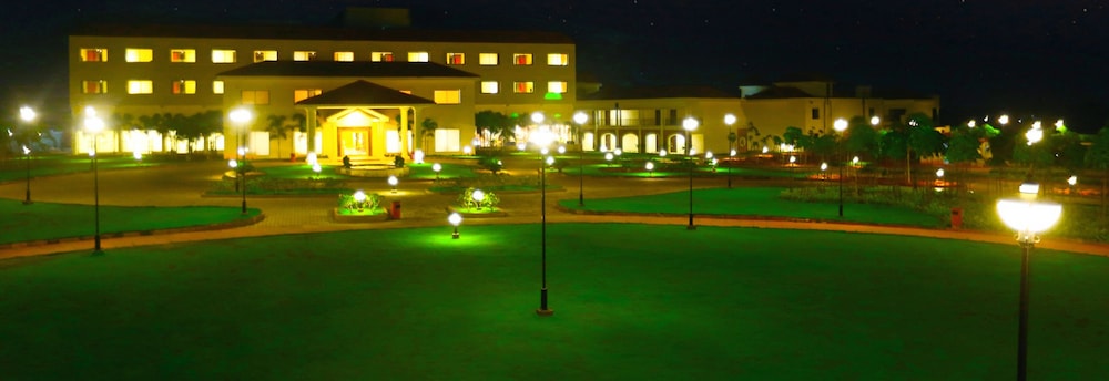Grand Serenaa Hotel & Resorts