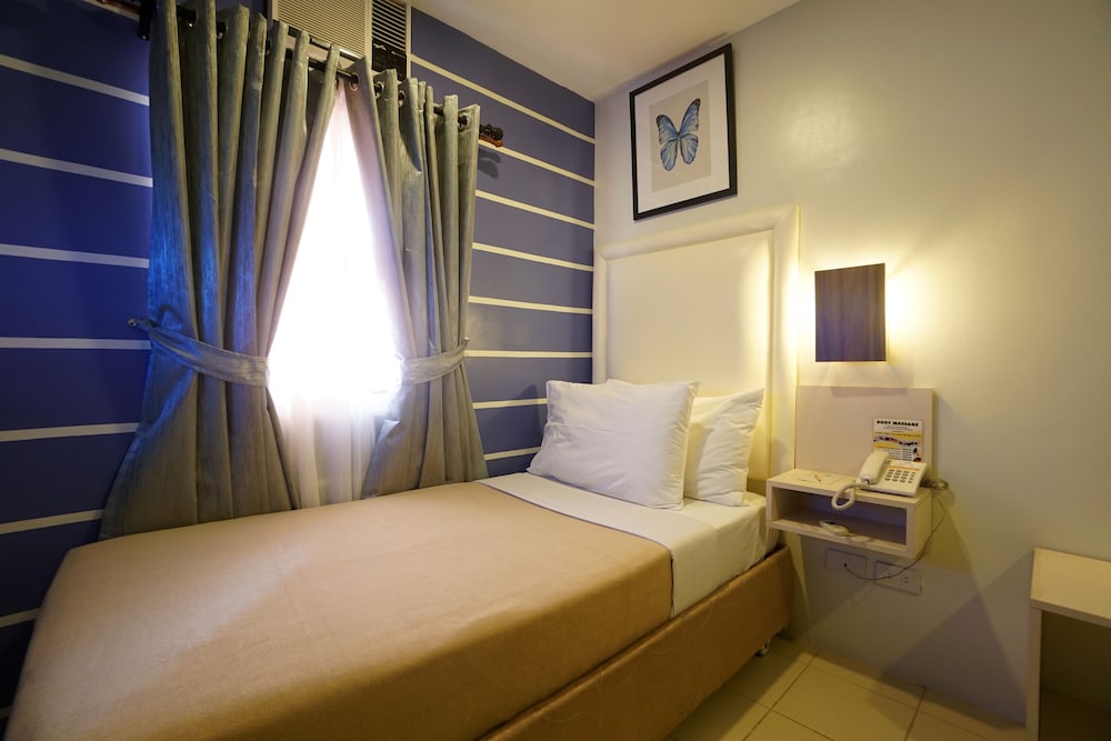 Cebu Uncle Toms Cabin Hotel powered by Cocotel