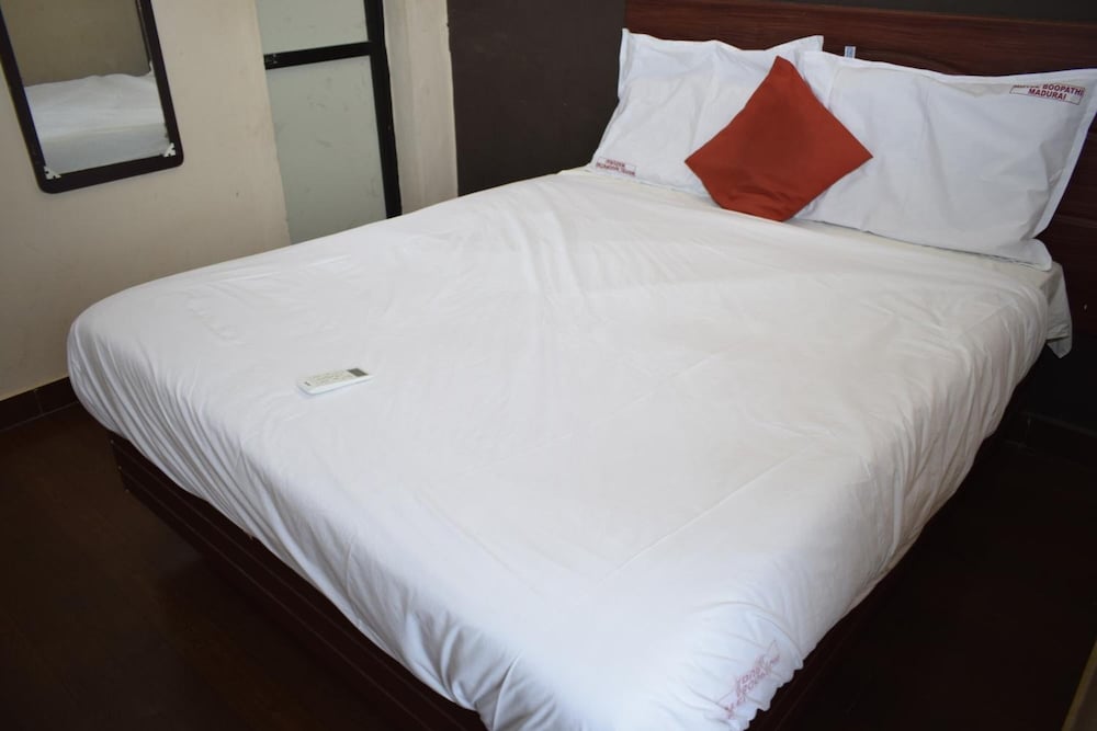 HOTEL BOOPATHI MADURAI