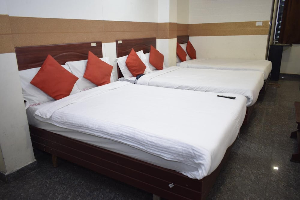 HOTEL BOOPATHI MADURAI
