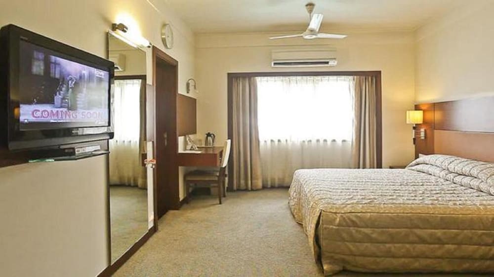 Hotel Silver Palace