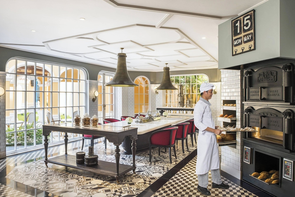 JW Marriott Phu Quoc Emerald Bay Resort & Spa