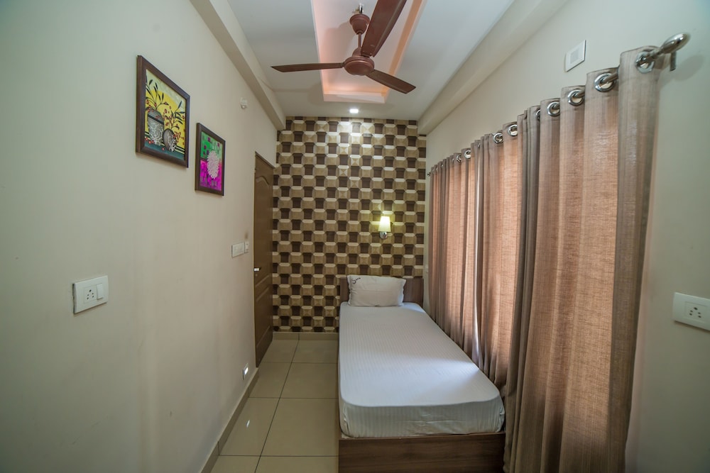 Galaxy INN