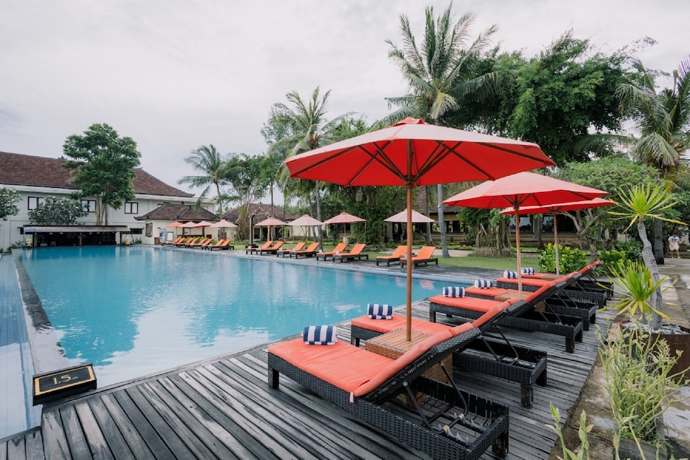 Hotel Ombak Sunset