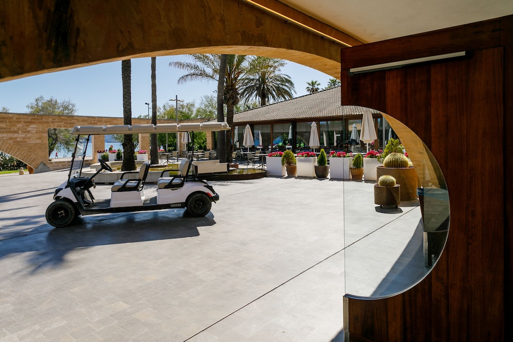 PortBlue Club Pollentia Resort