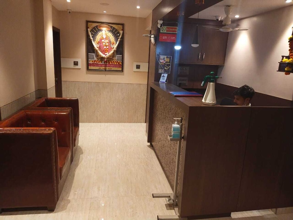 Hotel Express Inn