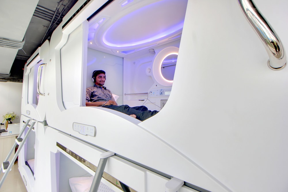 Hotel Astropods Airport Mumbai.