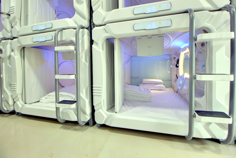 Hotel Astropods Airport Mumbai.