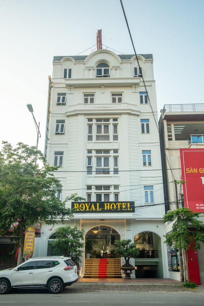 Royal Hotel