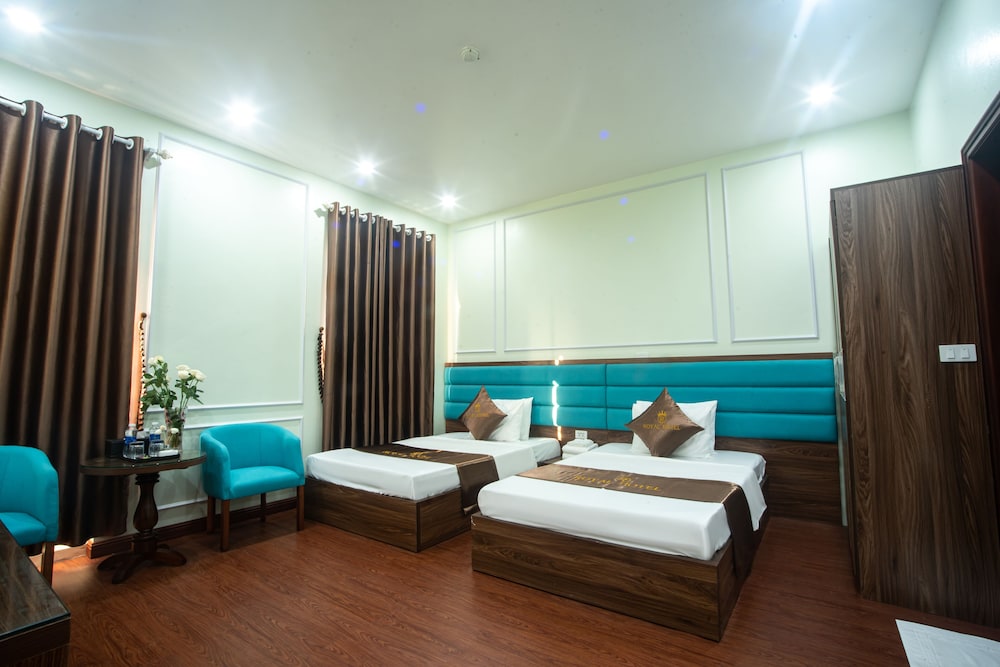 Royal Hotel