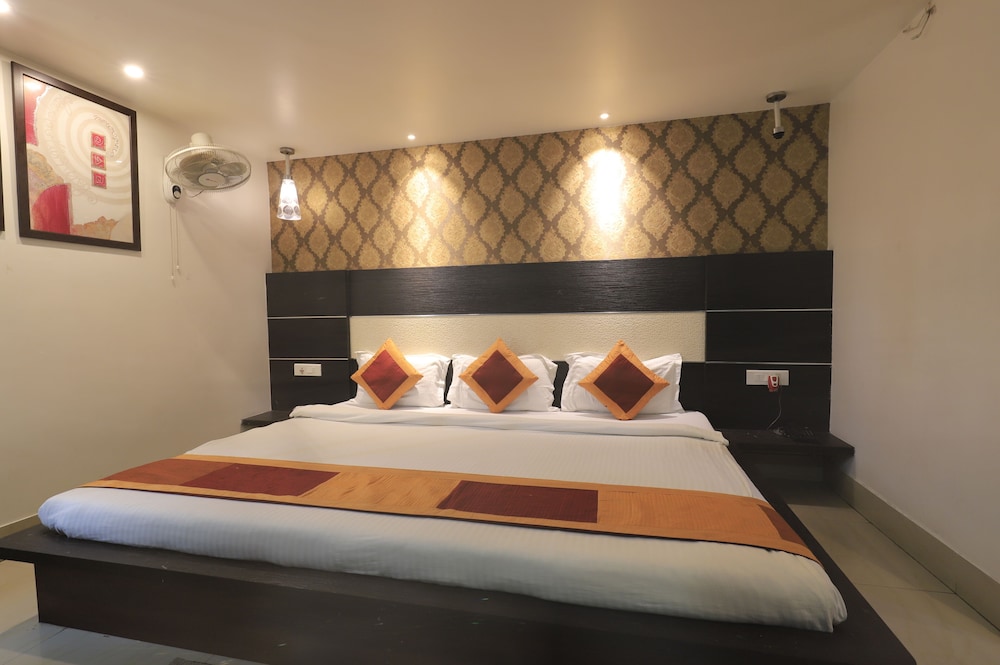 Hotel Rashmi