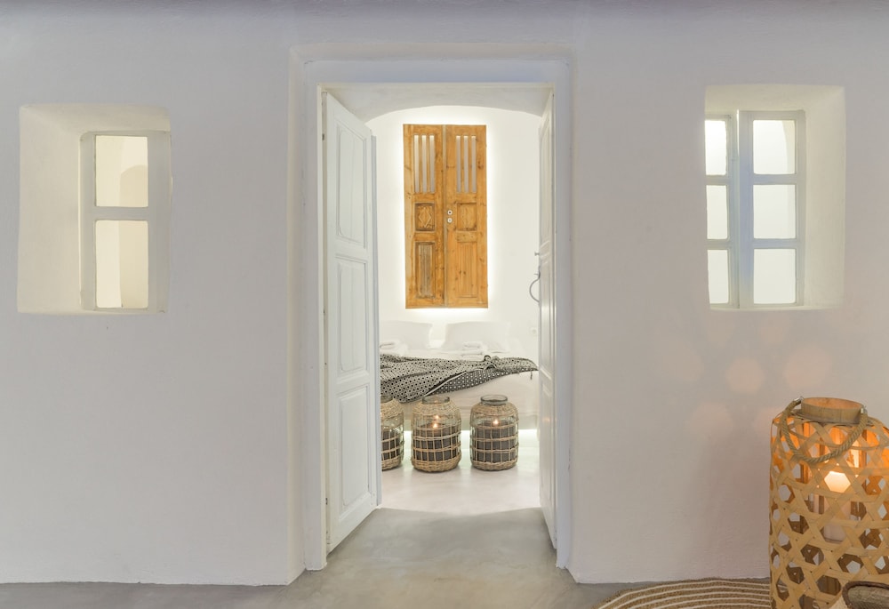 Gaia Suites