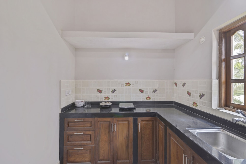Oyo 22108 Home Field View 2Bhk Majorda