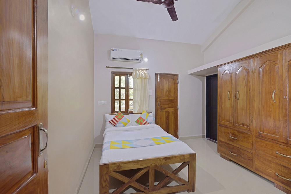 Oyo 22108 Home Field View 2Bhk Majorda