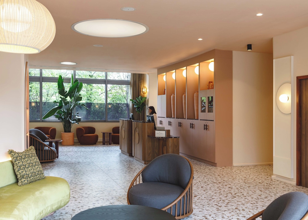 Crowne Plaza Lyon - Cité Internationale by IHG