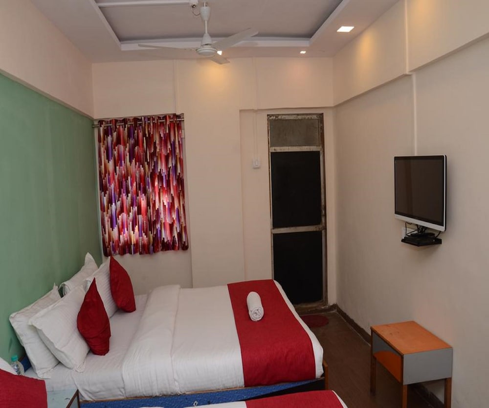 Anil Guest House
