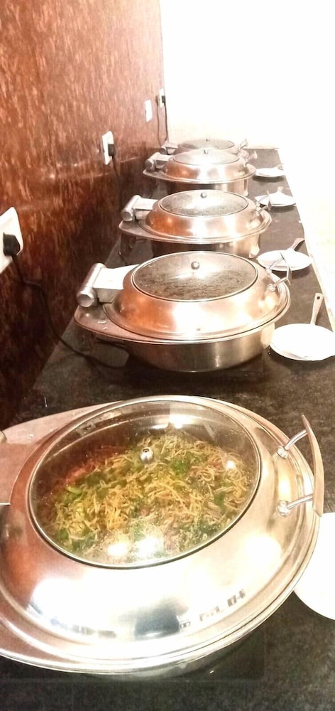 Brinjal Hotels Haridwar