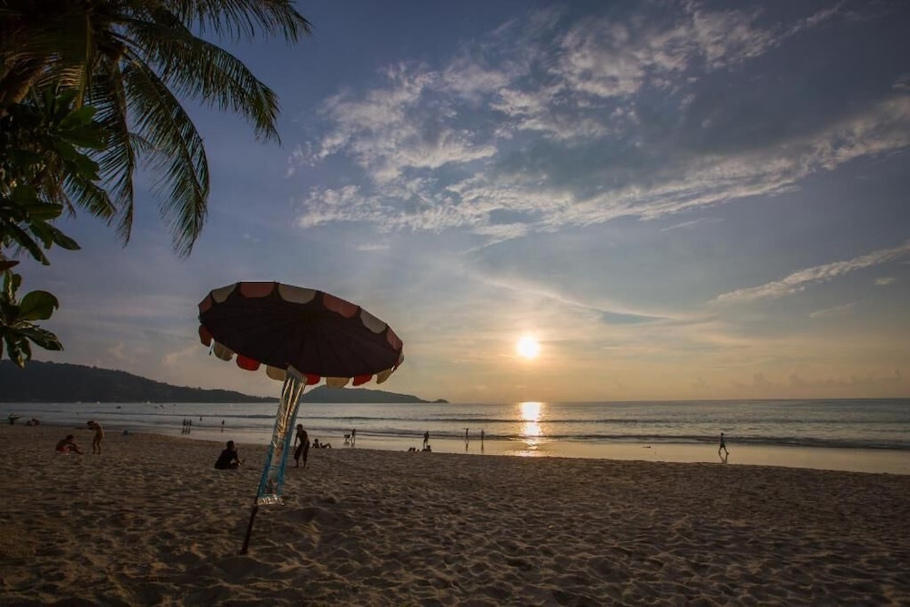 Magnific Patong
