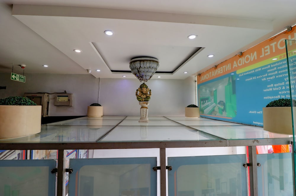 FabHotel A One Noida Sector 11