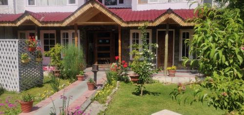 Mahatta Homestay