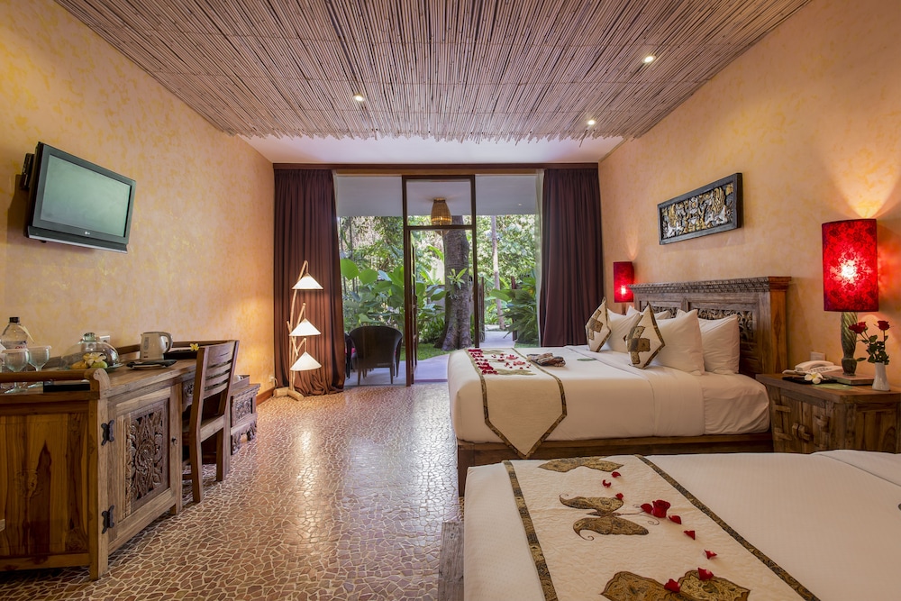 Jungle Retreat by Kupu Kupu Barong