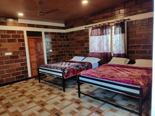 Green hills farm and guest house
