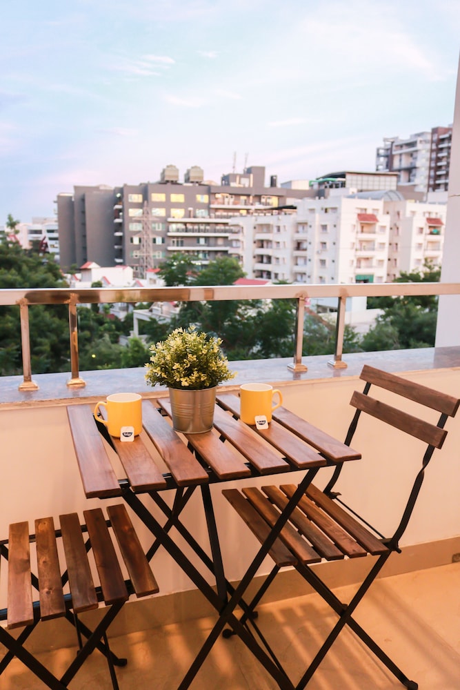 Istayhotel Hotel- Hitech City