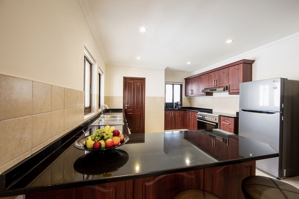 Dubai Creek Club Villas