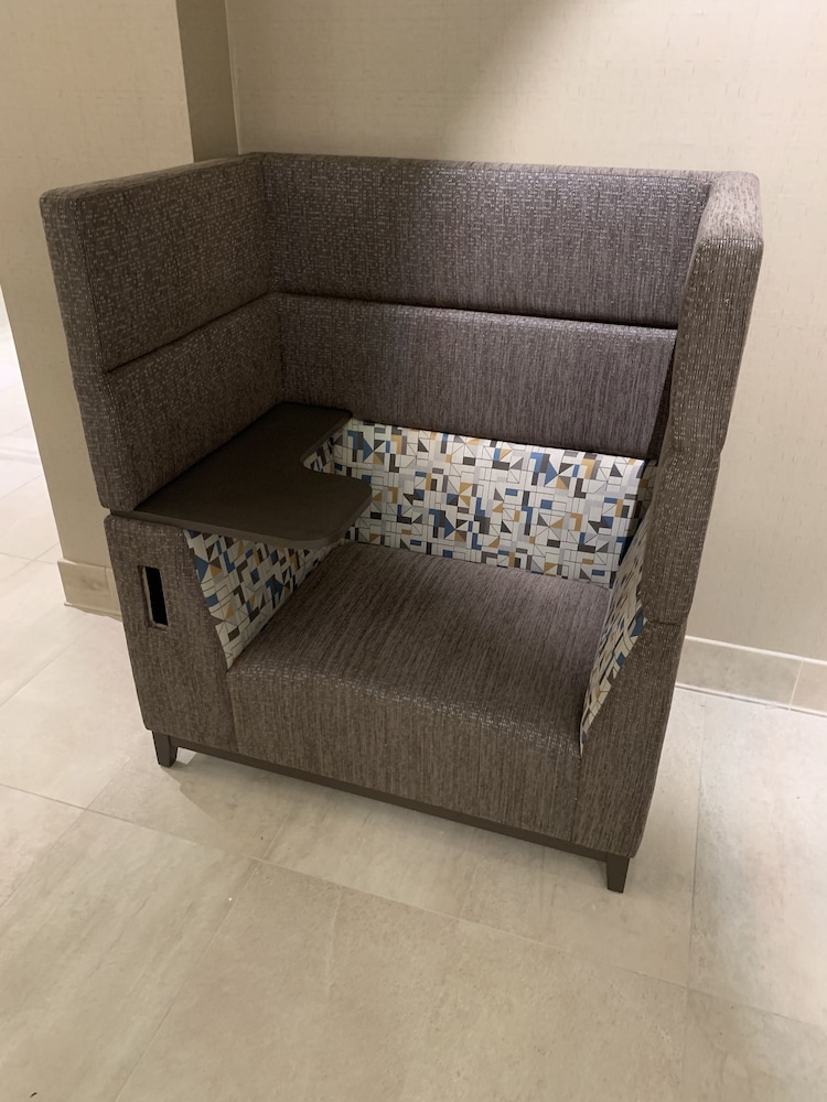 Holiday Inn Los Angeles - LAX Airport by IHG