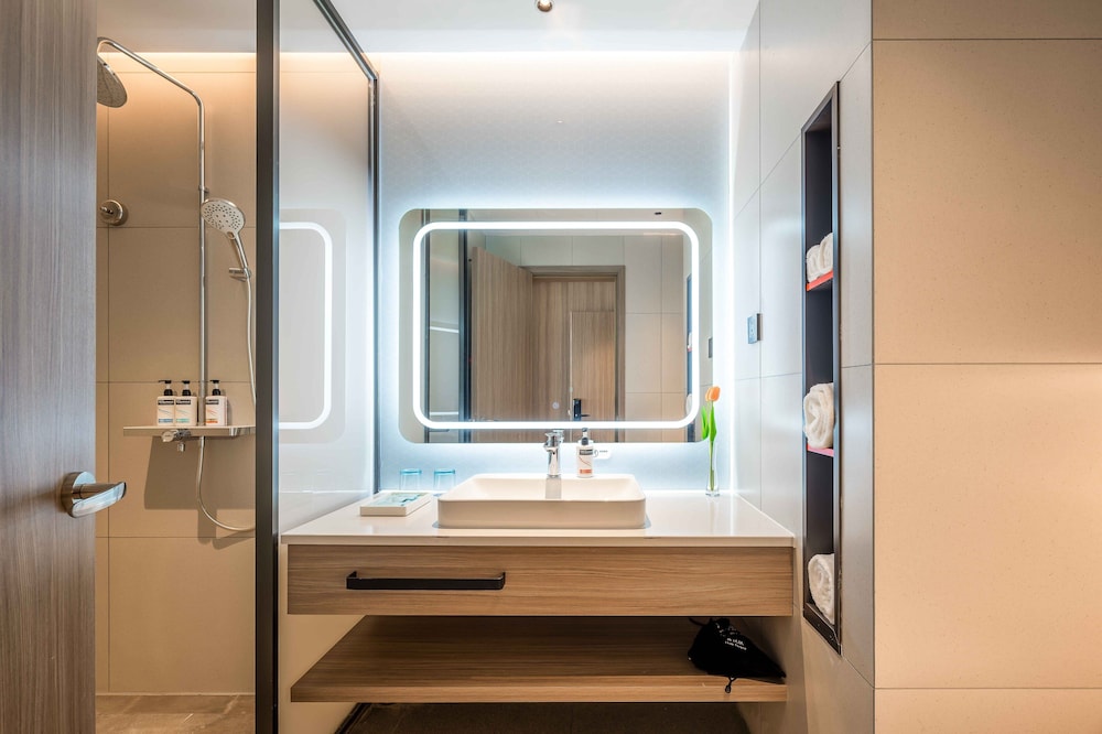 Holiday Inn Express Hangzhou Airport by IHG