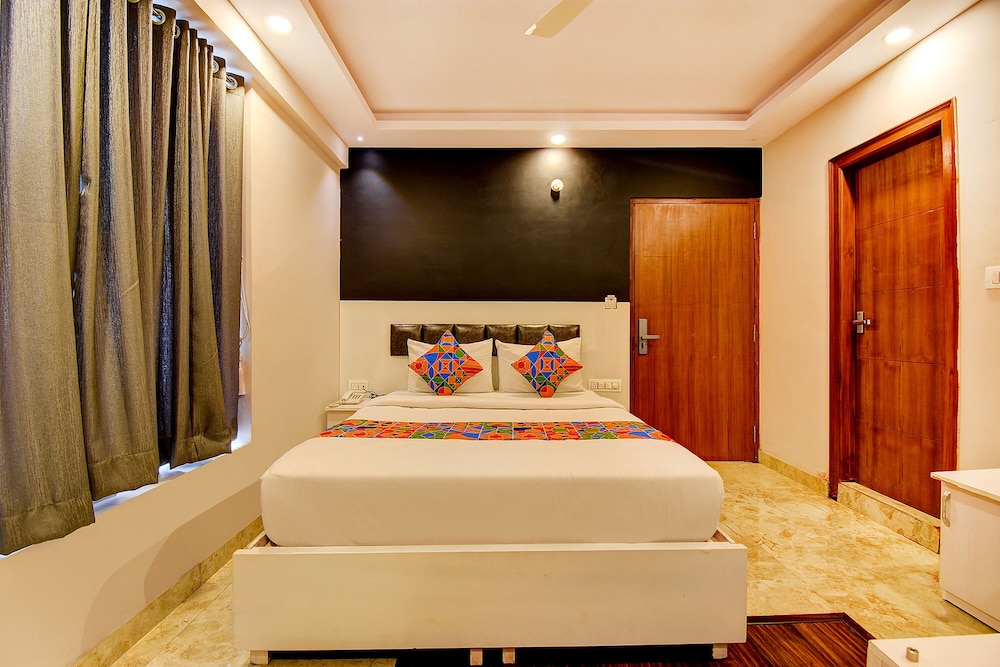 FabHotel SRK Platinum Inn