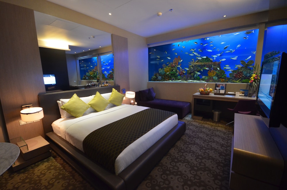 Hotel H2O