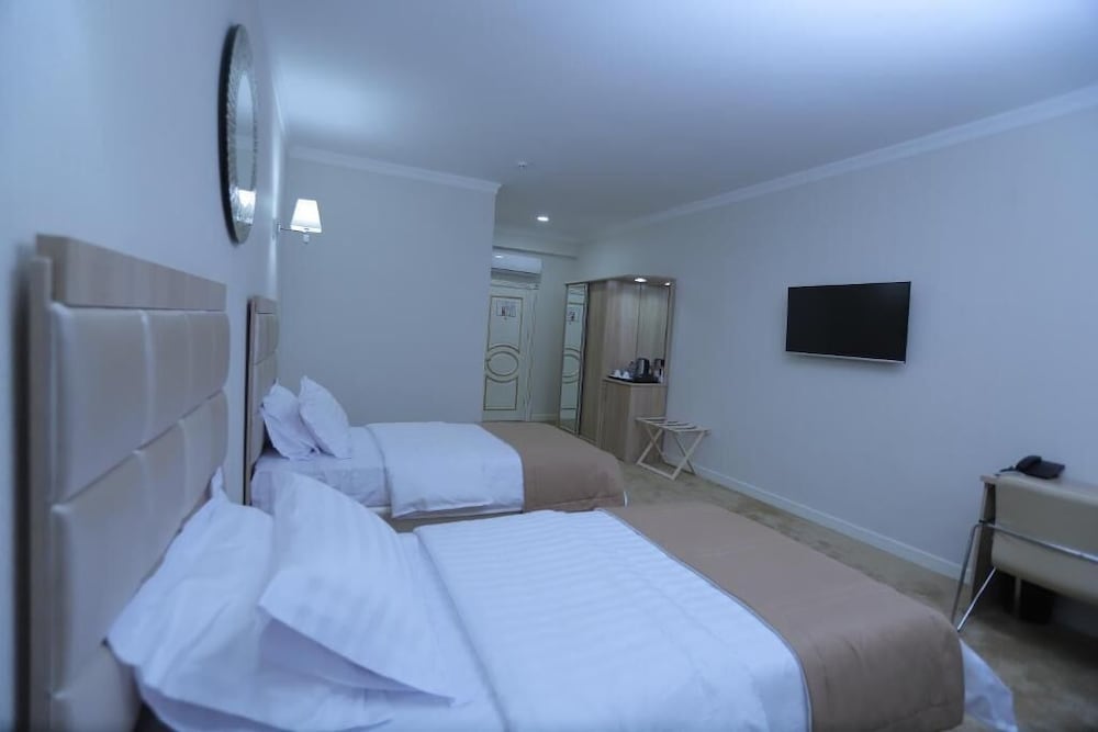 Velara Hotel