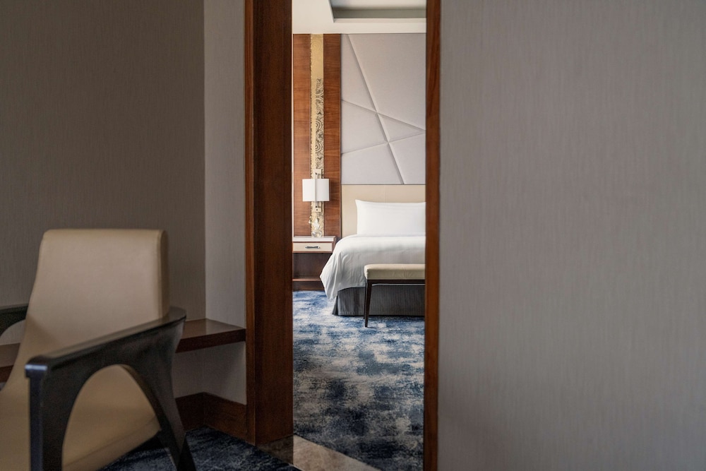 Shangri-La Eros, New Delhi
