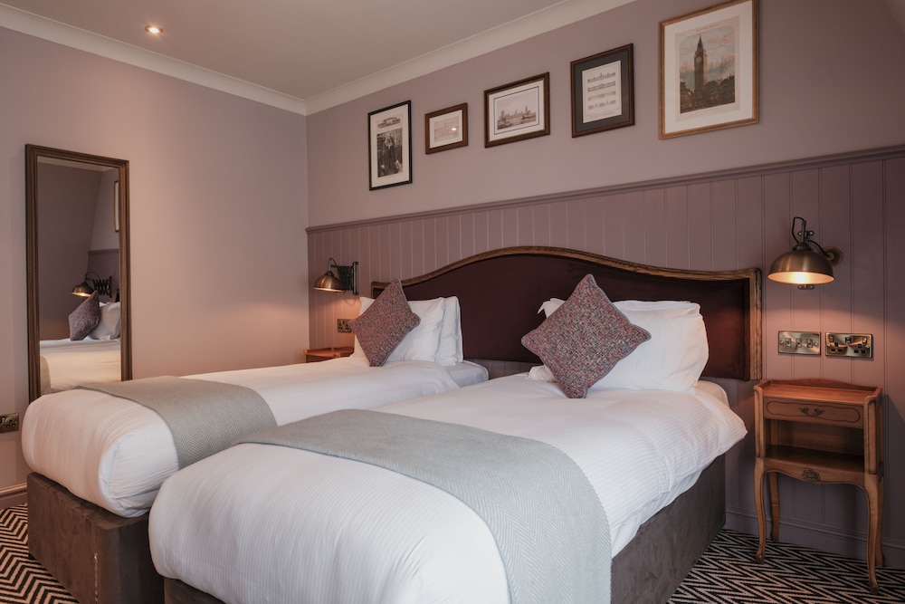 The Sanctuary House Hotel