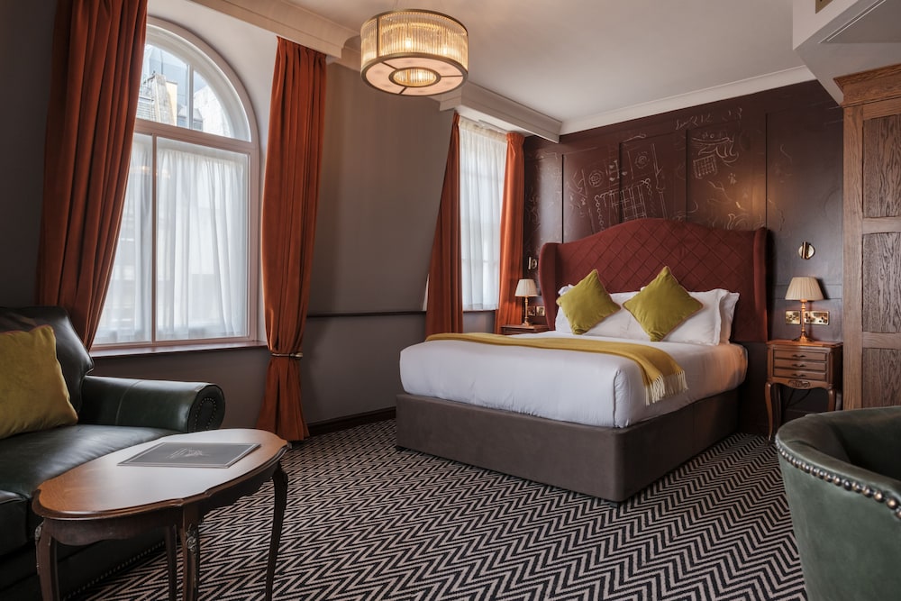 The Sanctuary House Hotel